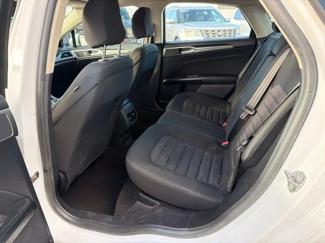 Used 2020 White Ford SE image 9
