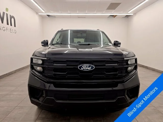 New 2027 Dark Matter Gray Metallic Ford Active image 7