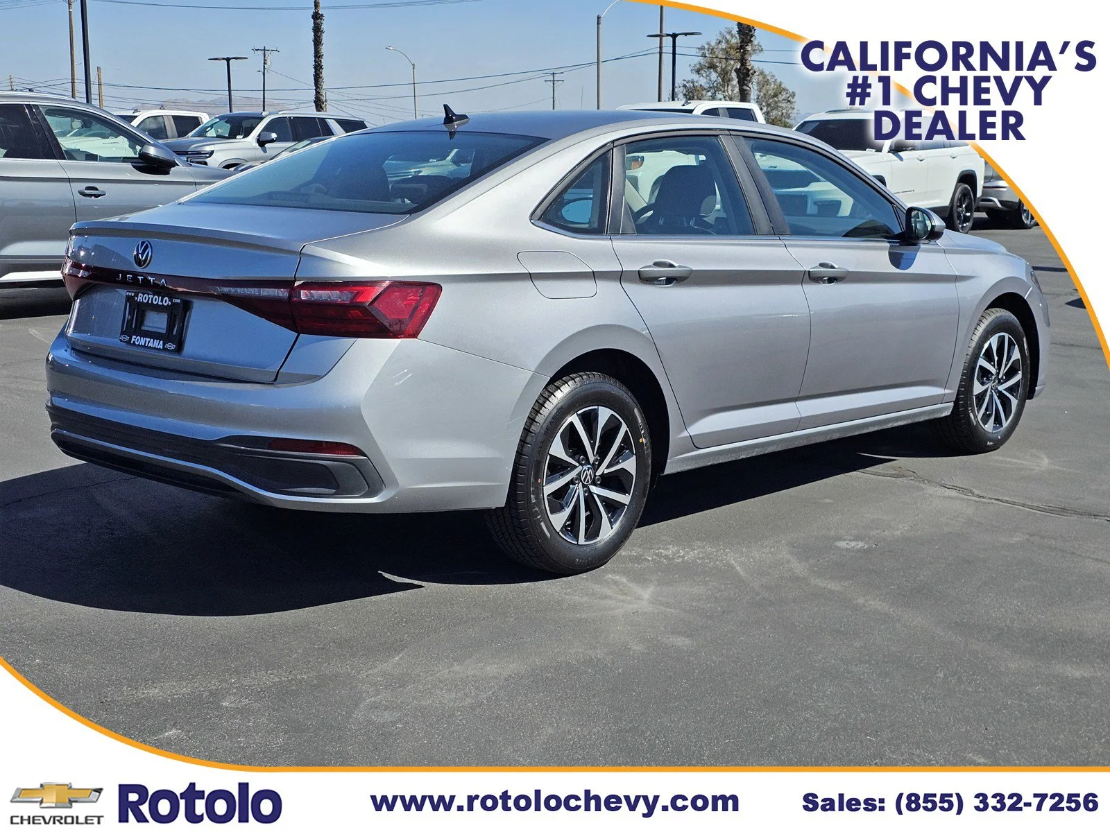Used 2025  Volkswagen S image 7