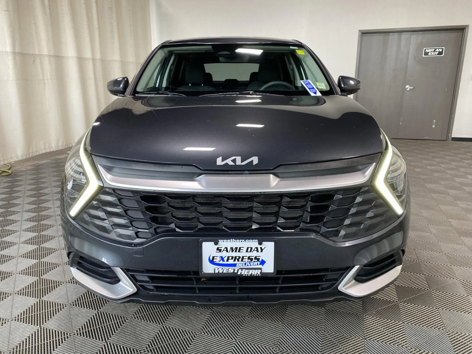 Used 2024 Gravity Gray Kia LX image 5
