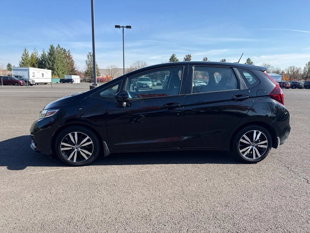Used 2018 Crystal Black Pearl Honda EX image 4