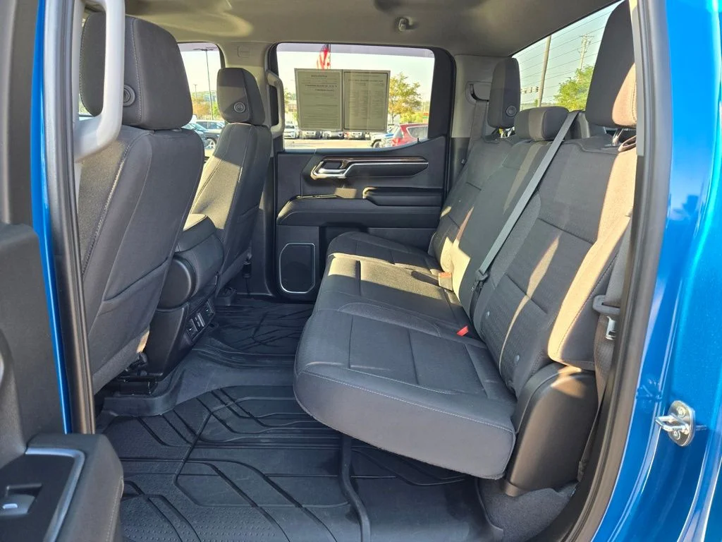 Used 2023 Blue Chevrolet LT image 24
