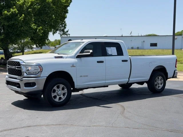 Used 2022 White Ram Big Horn image 3
