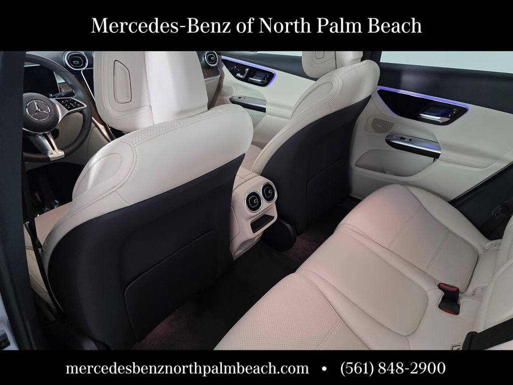 2026 Mercedes-Benz GLC Base - Photo 13