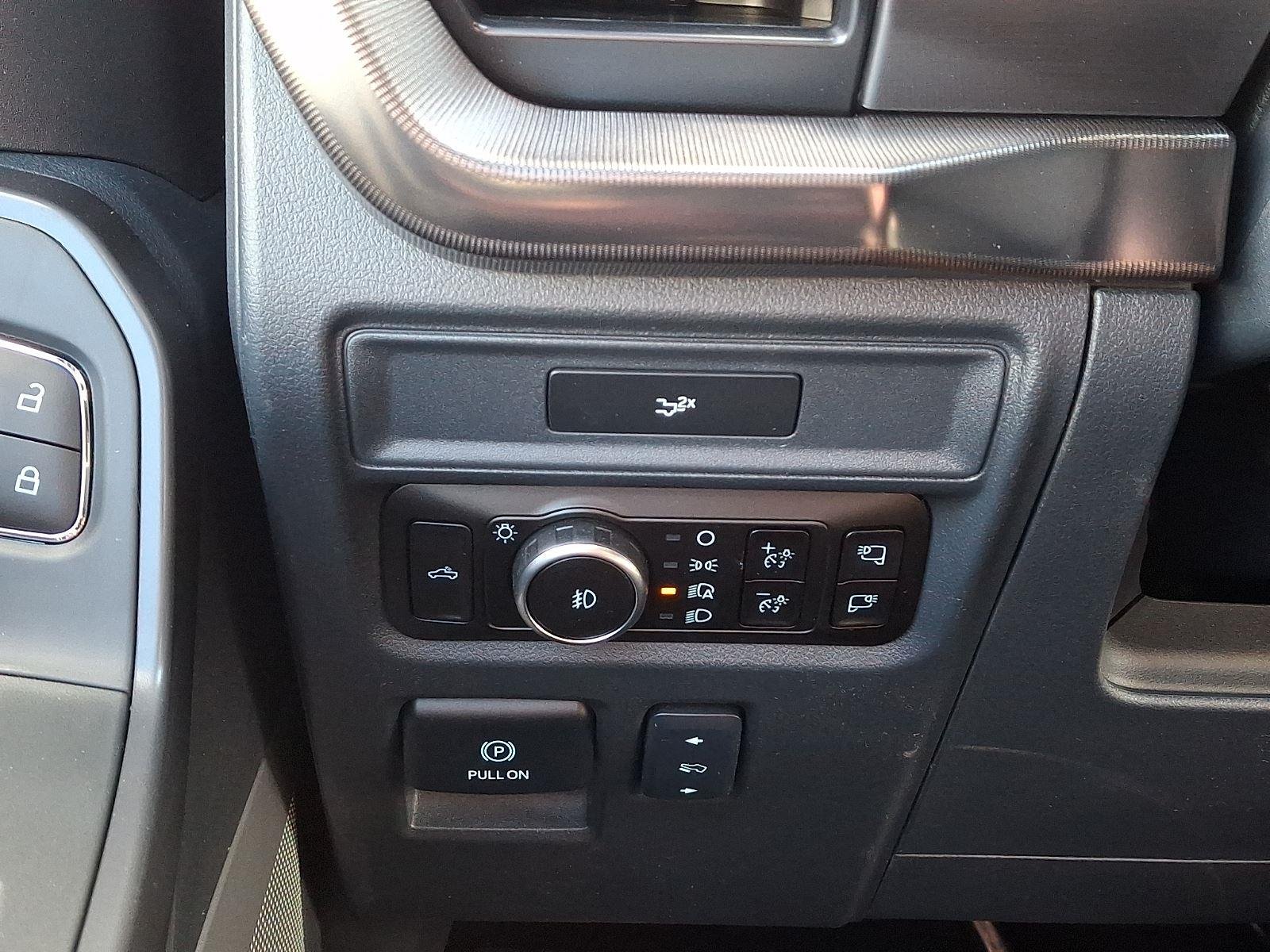 New 2026 Avalanche Ford Lariat® image 15
