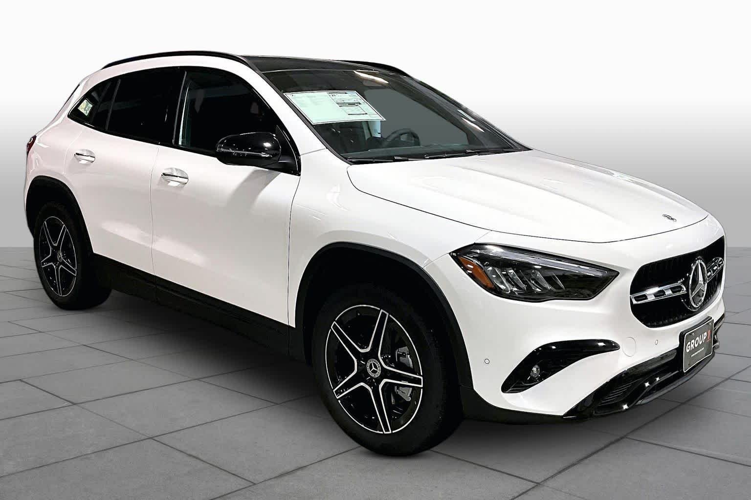 New 2026 Polar White Mercedes-Benz GLA 250 image 2