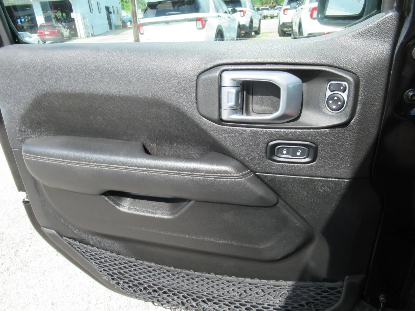 2023 Jeep Gladiator Overland - Photo 20