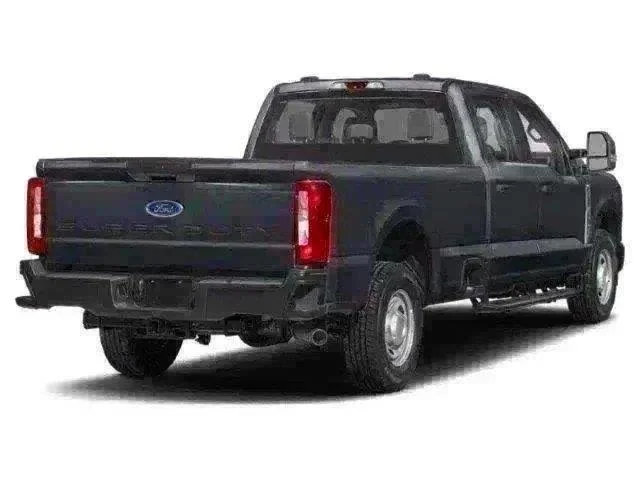 New 2026 Agate Black Ford XL image 2