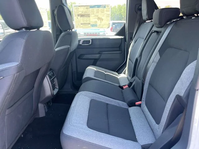 2025 Ford Bronco 4-Door Base - Photo 9