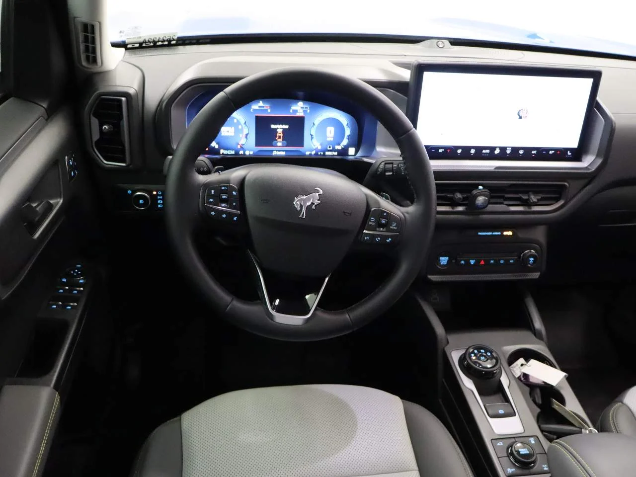 Used 2026 Velocity Blue Ford Badlands image 4
