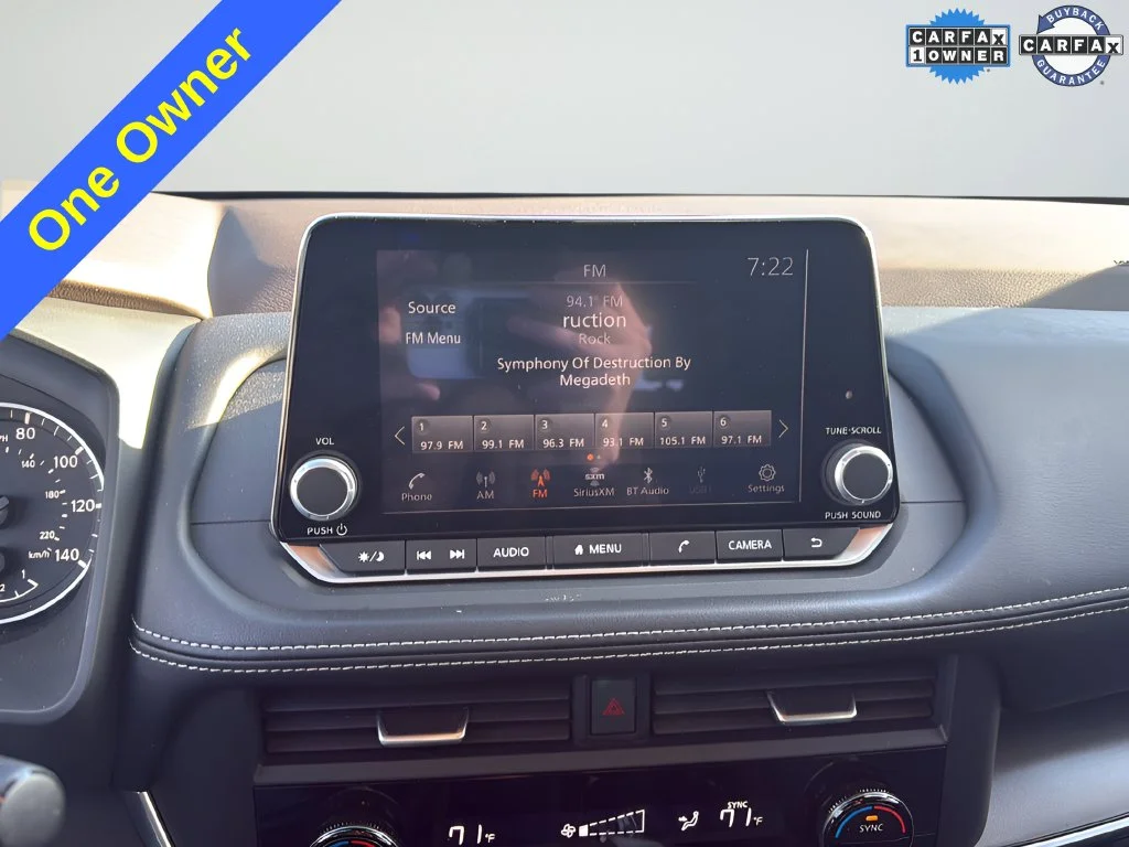 Used 2023 White Nissan SV image 21
