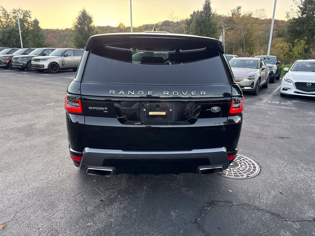 Used 2022 Black Land Rover HSE Silver Edition image 6