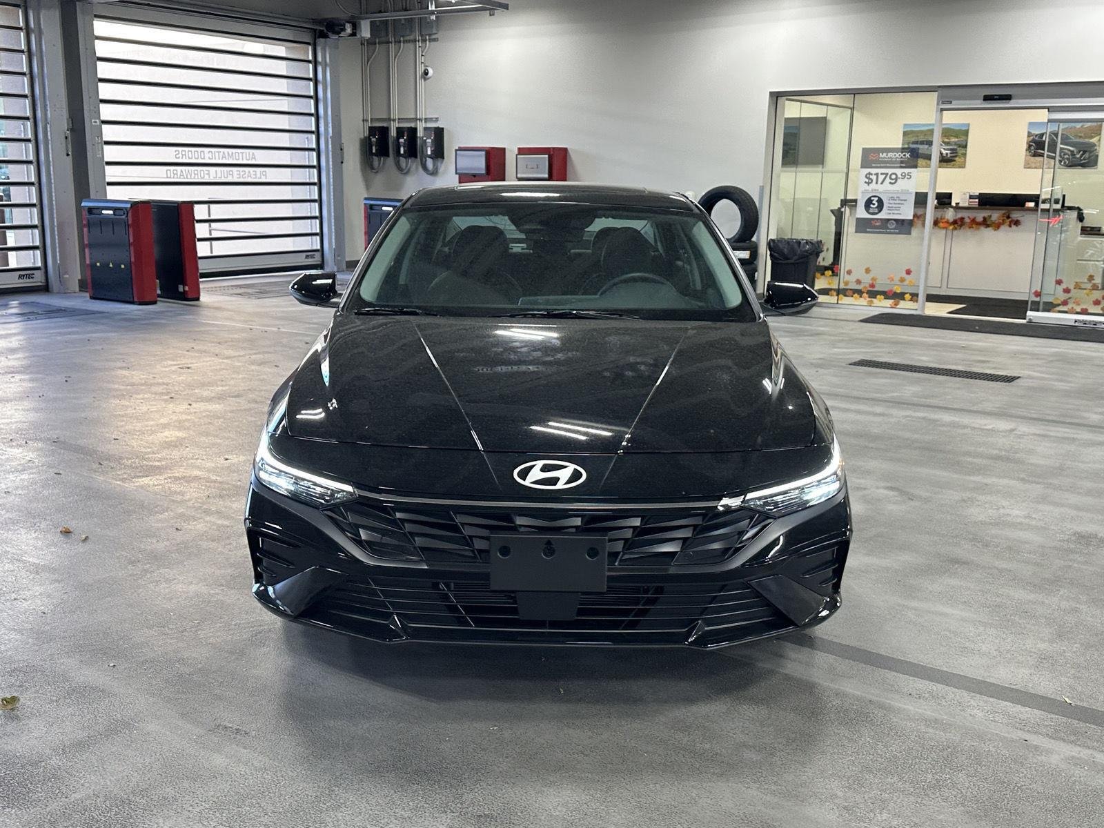 Certified Used 2026 Abyss Black Hyundai Limited image 19