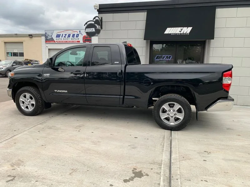 Used 2021 Black Toyota SR5 Pickup 4D 6 1/2 ft image 10