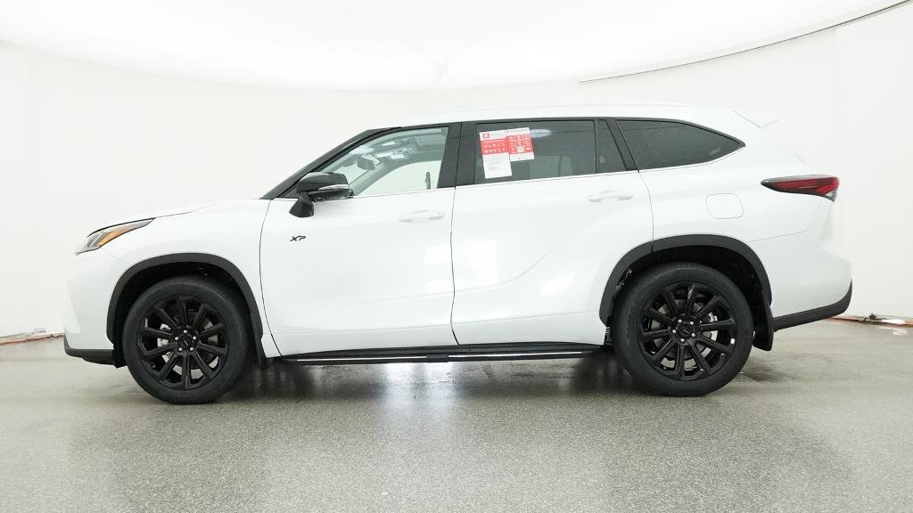 New 2026 Wind Chill Pearl Toyota Limited image 32