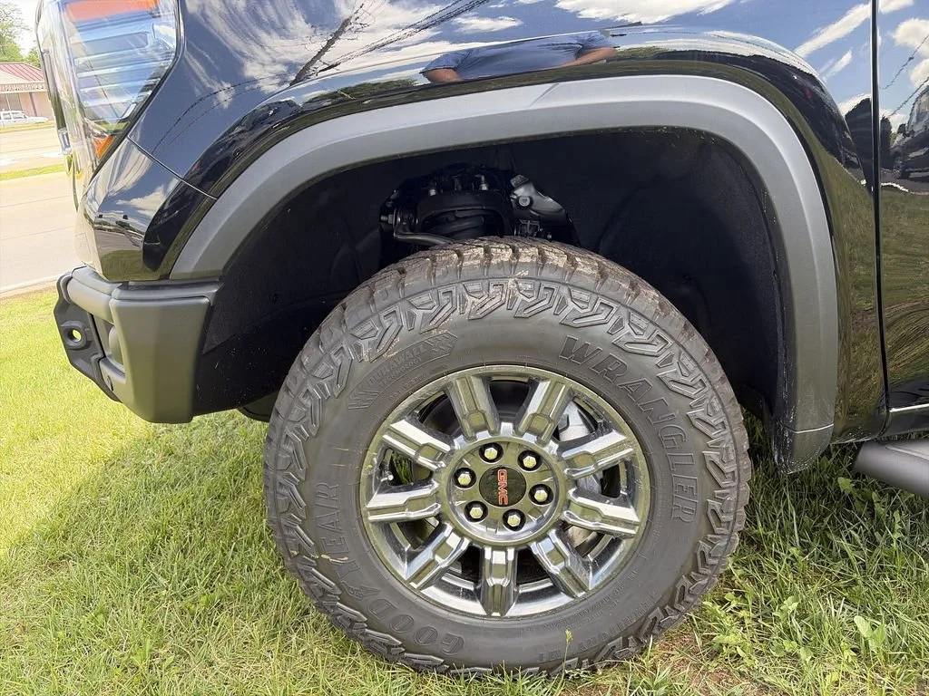 New 2026 Onyx Black GMC AT4X image 15