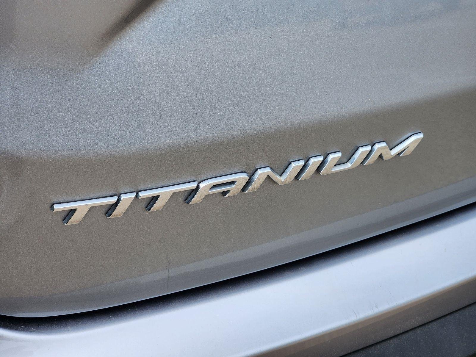 Used 2024 Iconic Silver Ford Titanium image 11