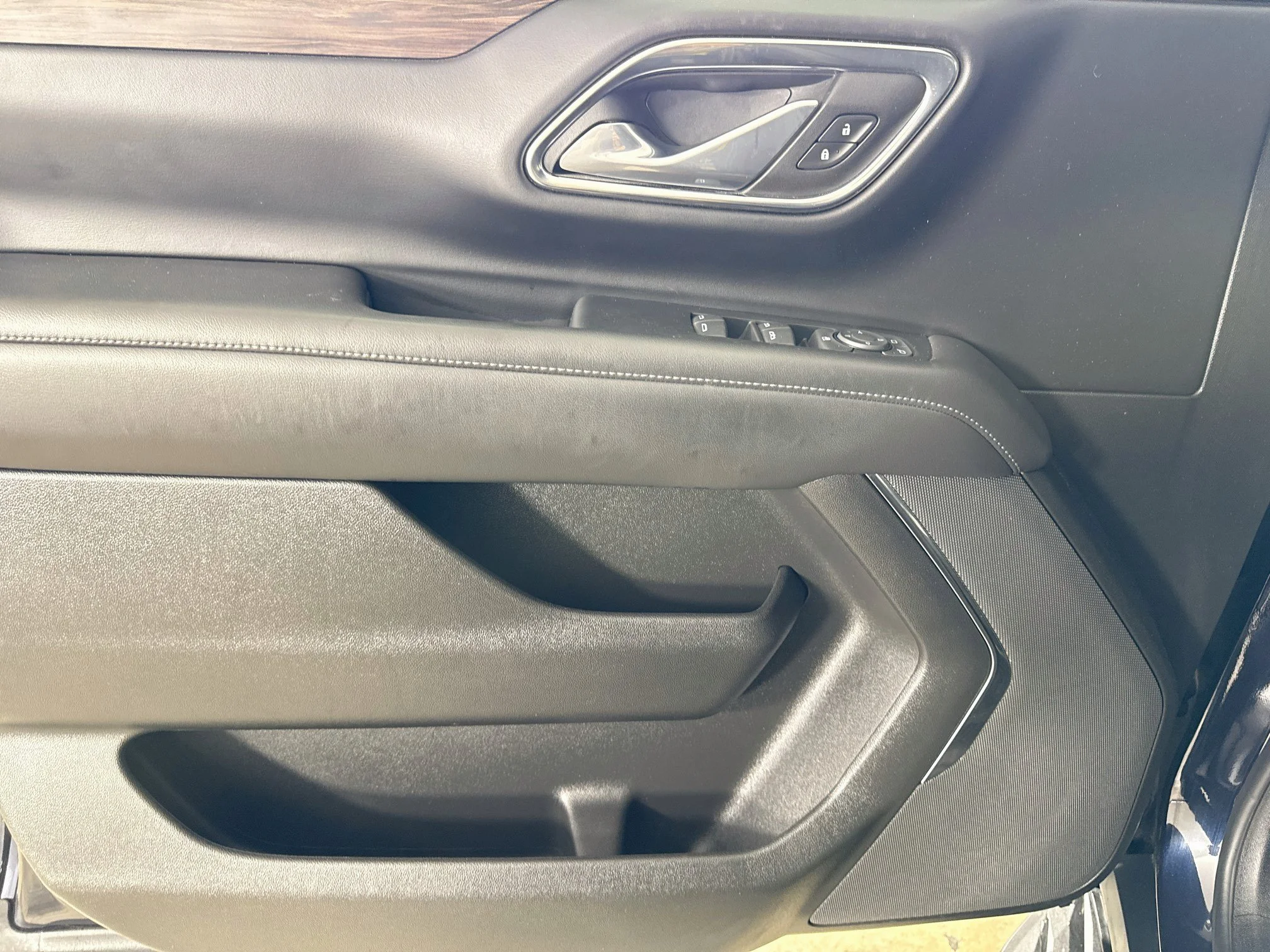 Used 2023 MIDNIGHT BLUE METALLIC Chevrolet LS image 20
