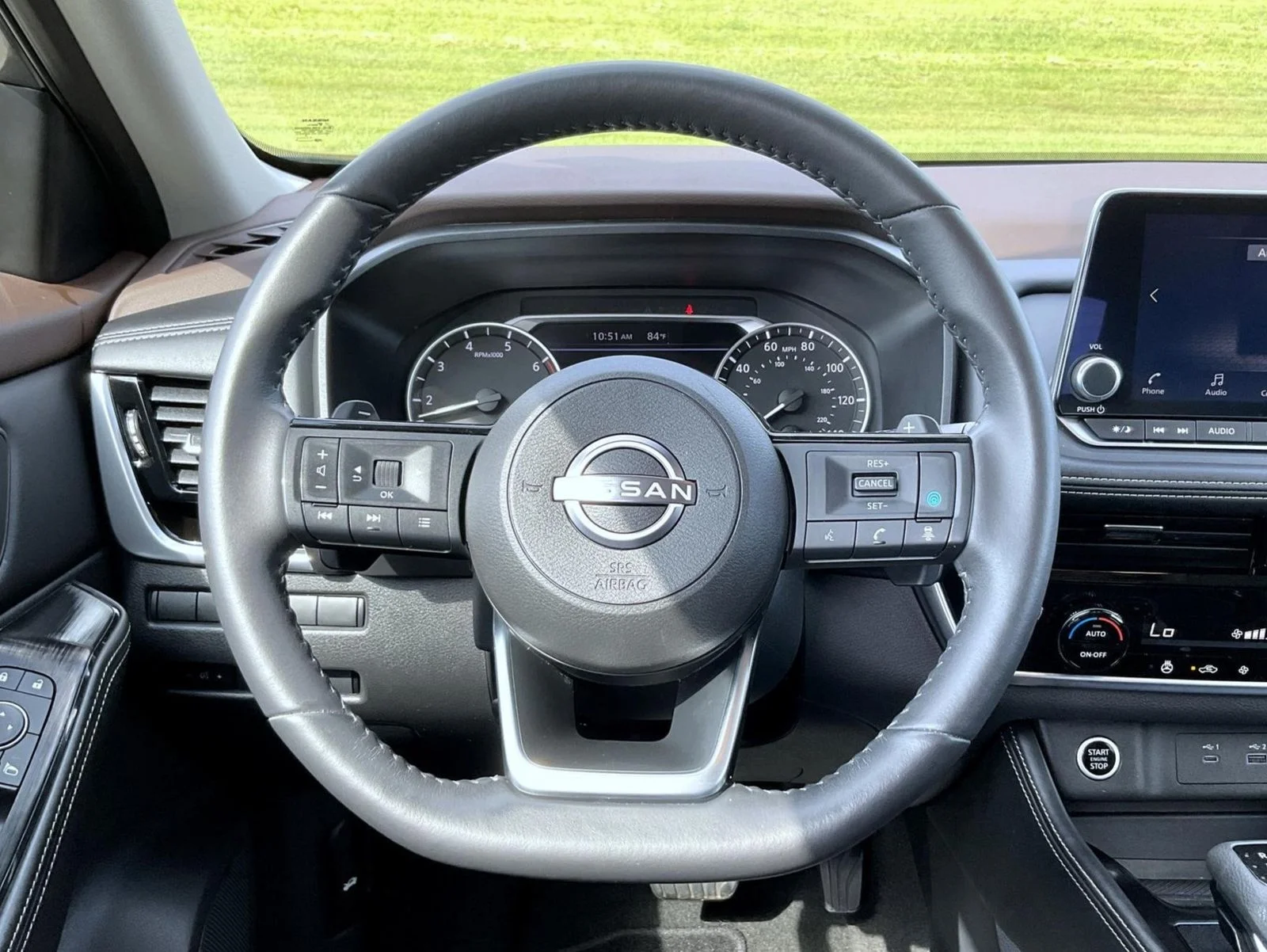 Used 2023 Gray Nissan SL image 11