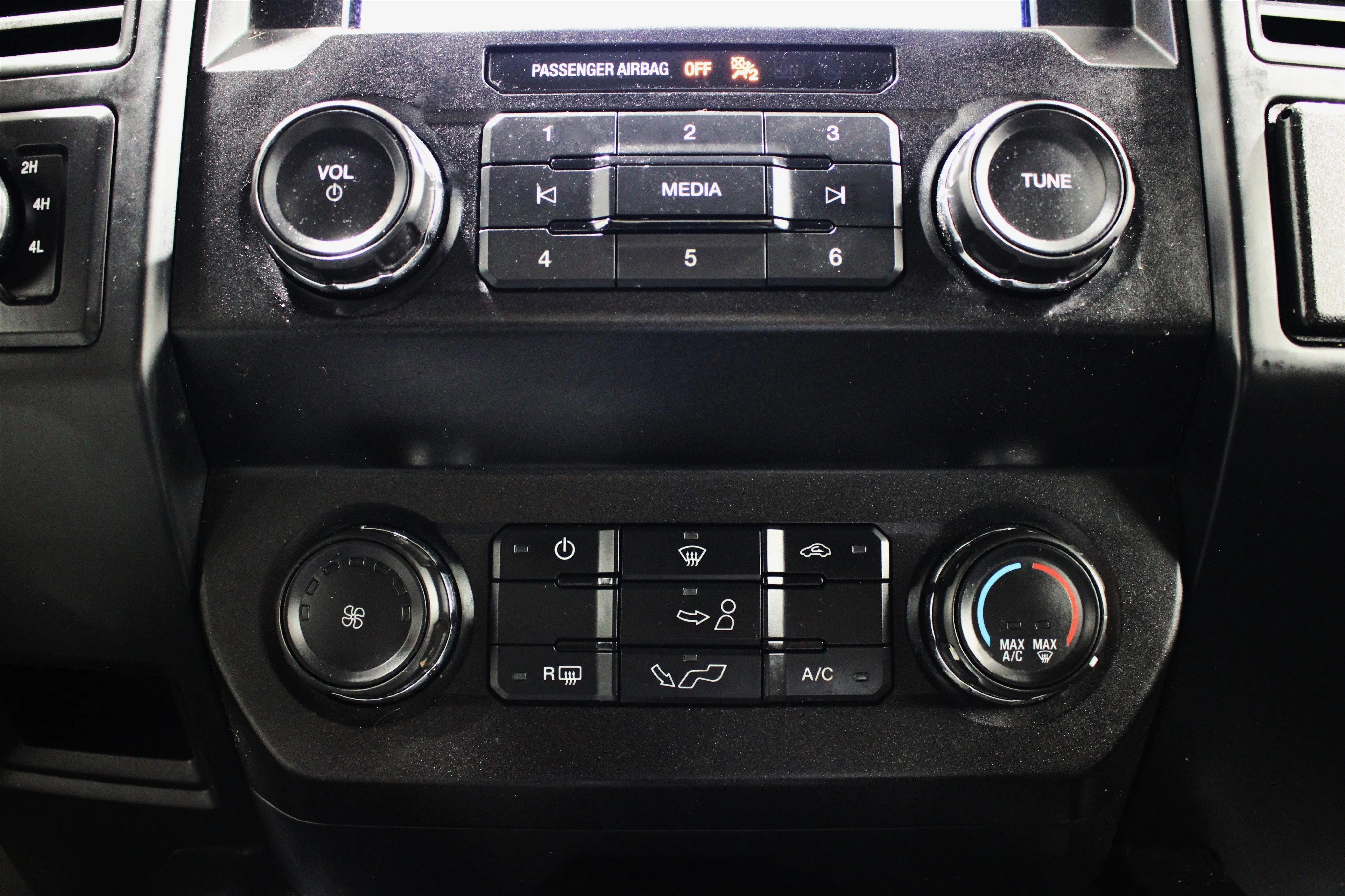 2019 Ford F-150 XL - Photo 16