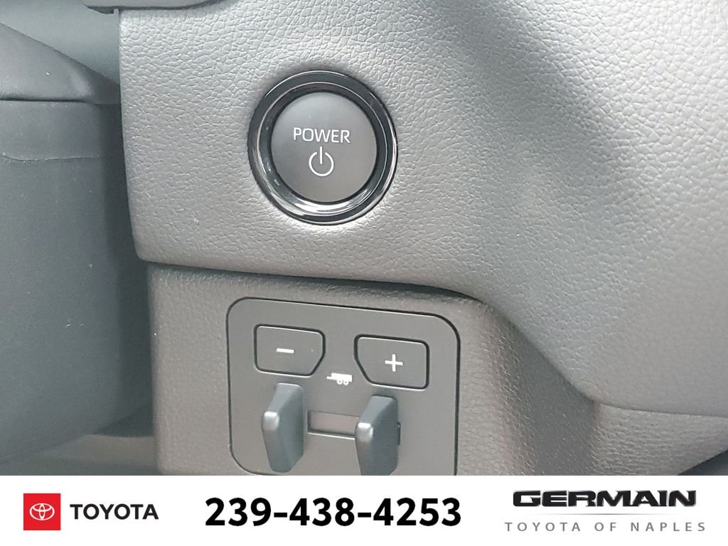 New 2026 Wind Chill Pearl <sup>1</sup> Toyota Tundra Limited image 30