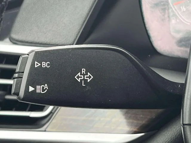 Used 2019 Gray BMW xDrive50i image 30