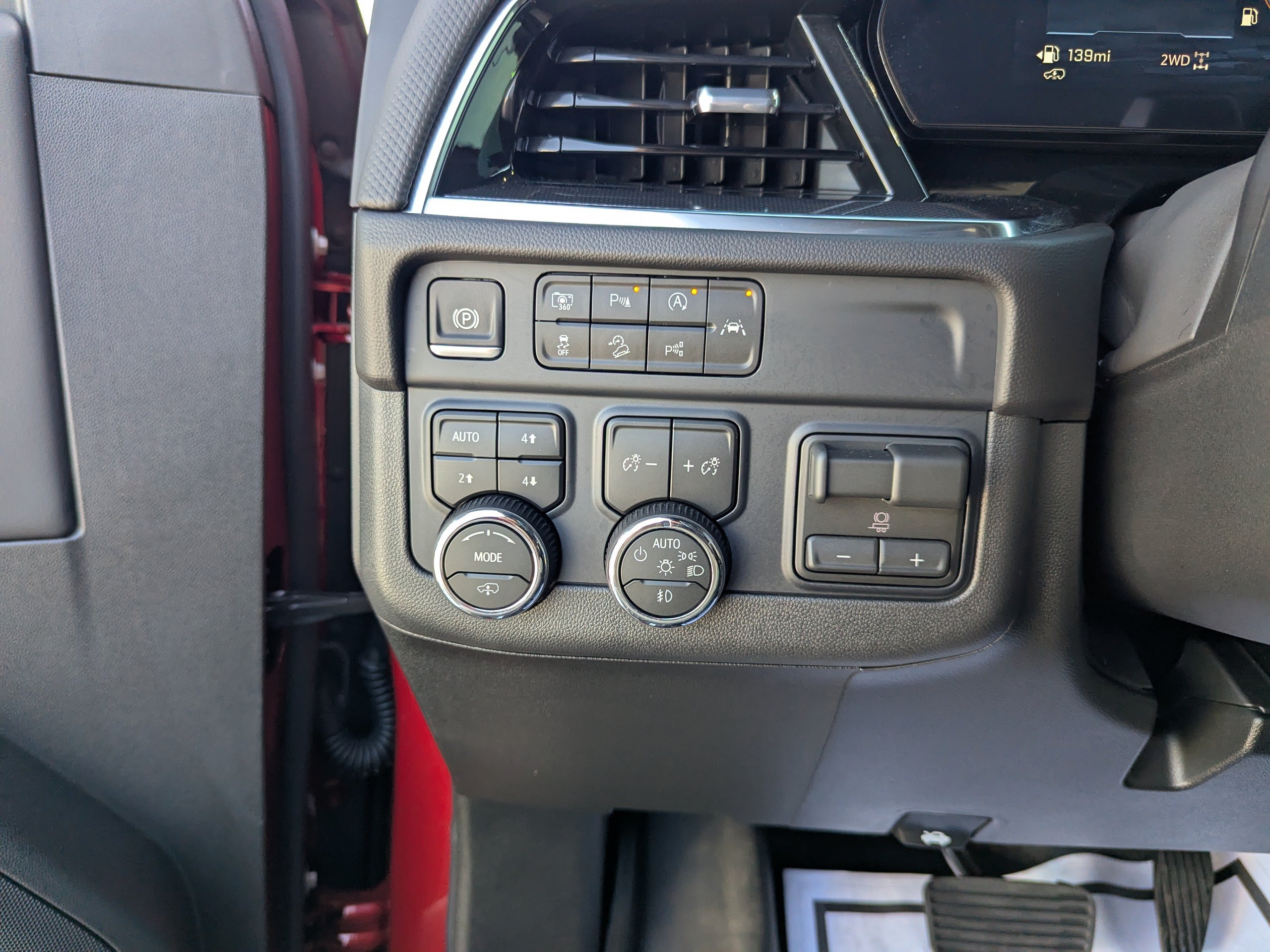 2026 Chevrolet Tahoe RST - Photo 14
