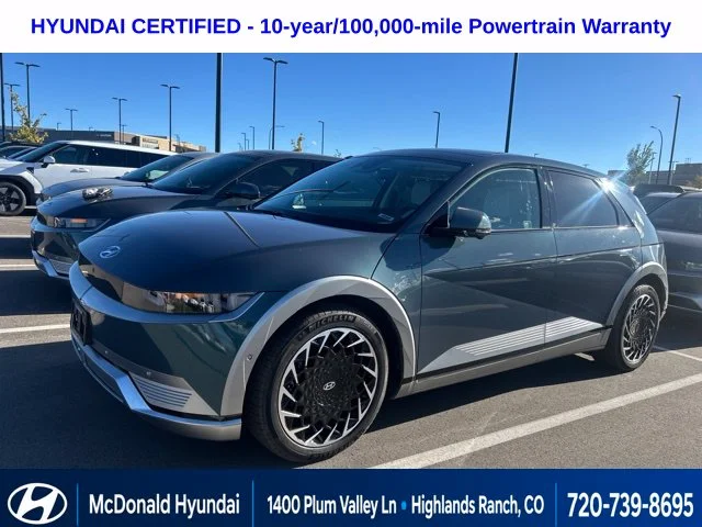 Used 2024 Green Hyundai Limited image 1
