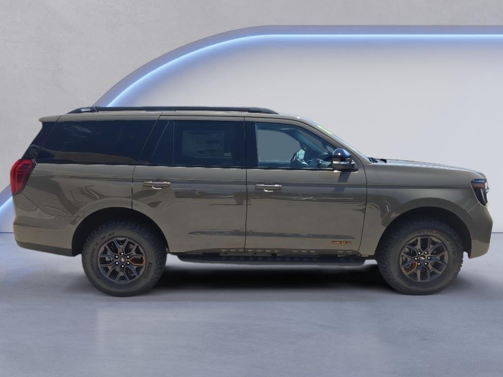 New 2027 Marsh Gray Ford Tremor® image 4
