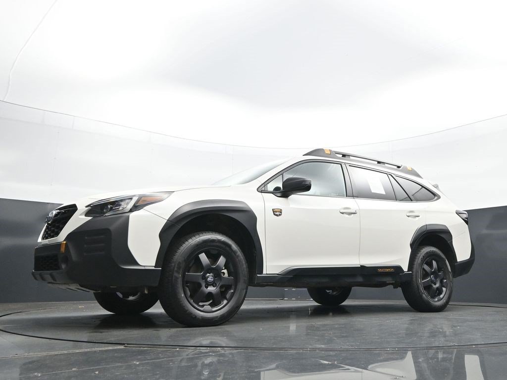 Used 2023 Crystal White Pearl Subaru Wilderness image 22