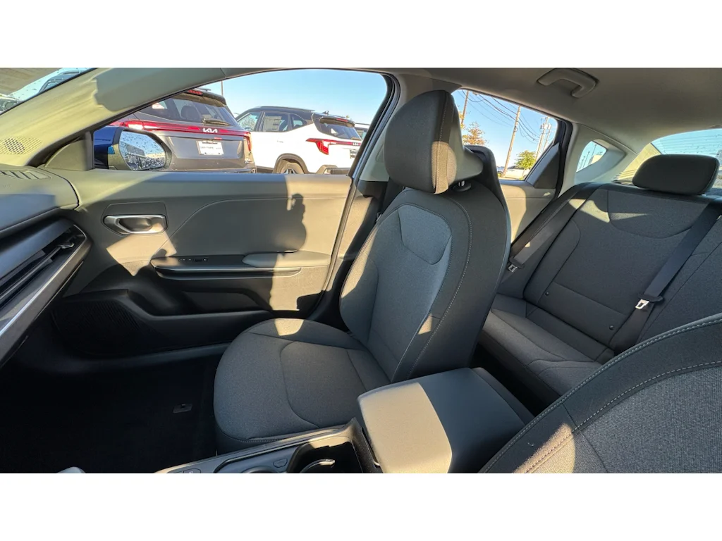 New 2026 Blu Kia GT-Line image 9