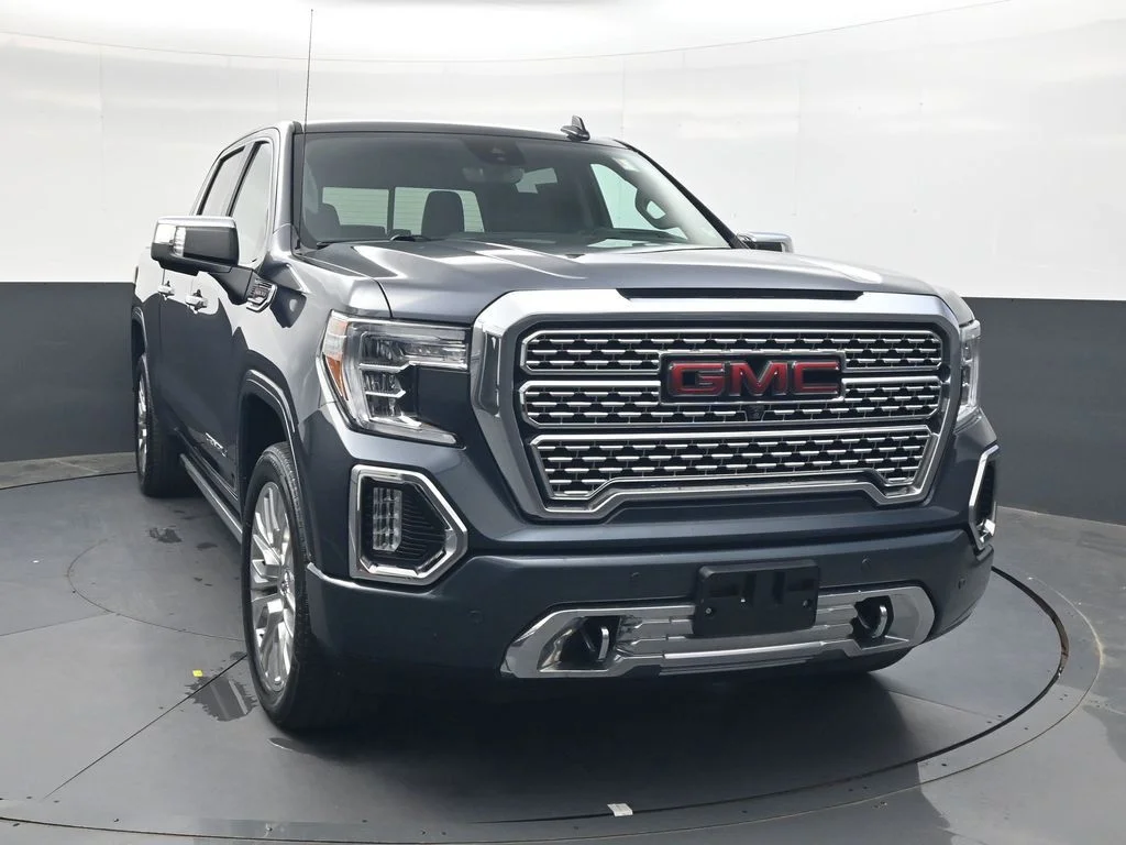Used 2022 Blue GMC Denali image 15