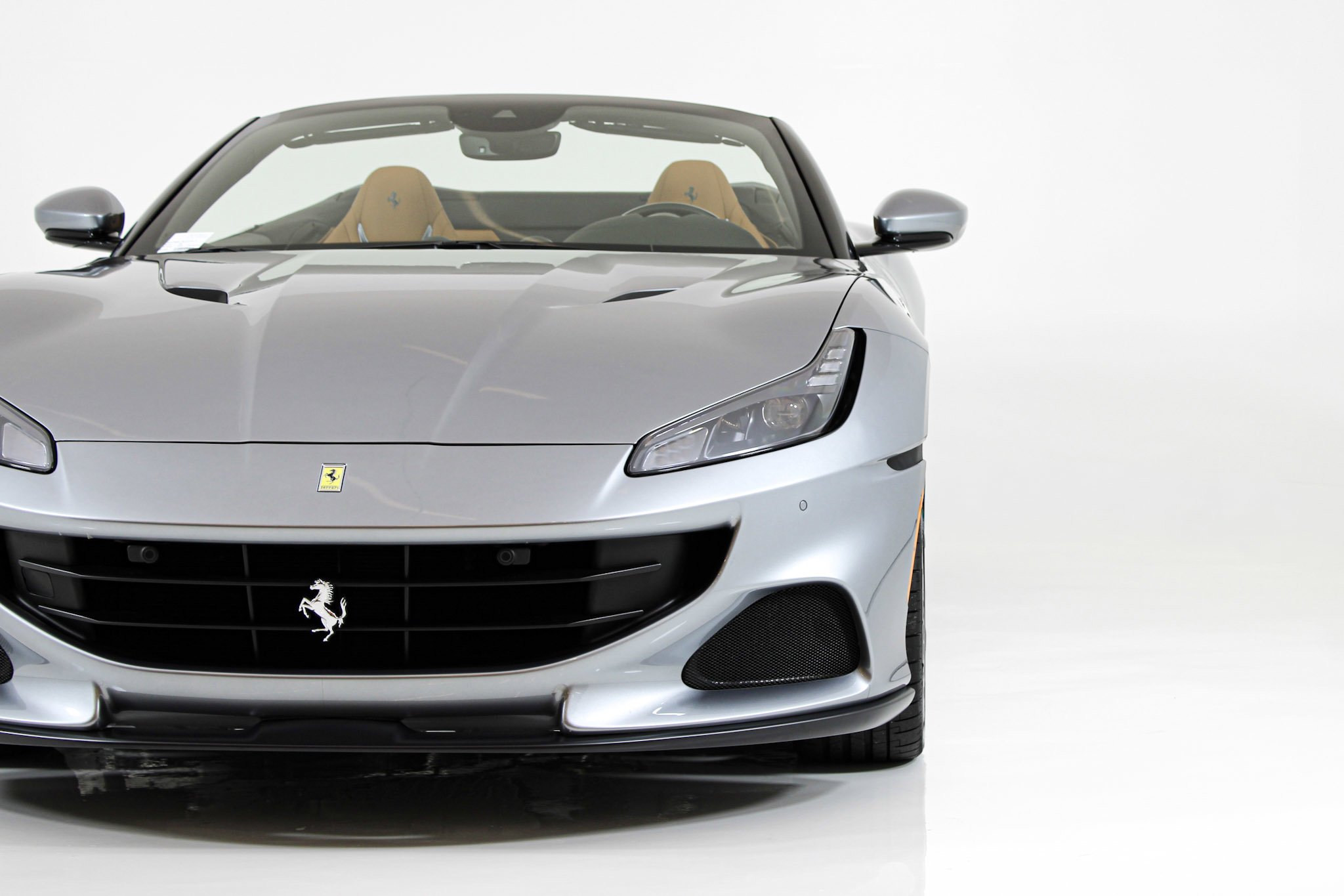Certified Used 2023 Gray Ferrari  image 17