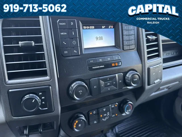 Used 2022 White Ford XL image 26