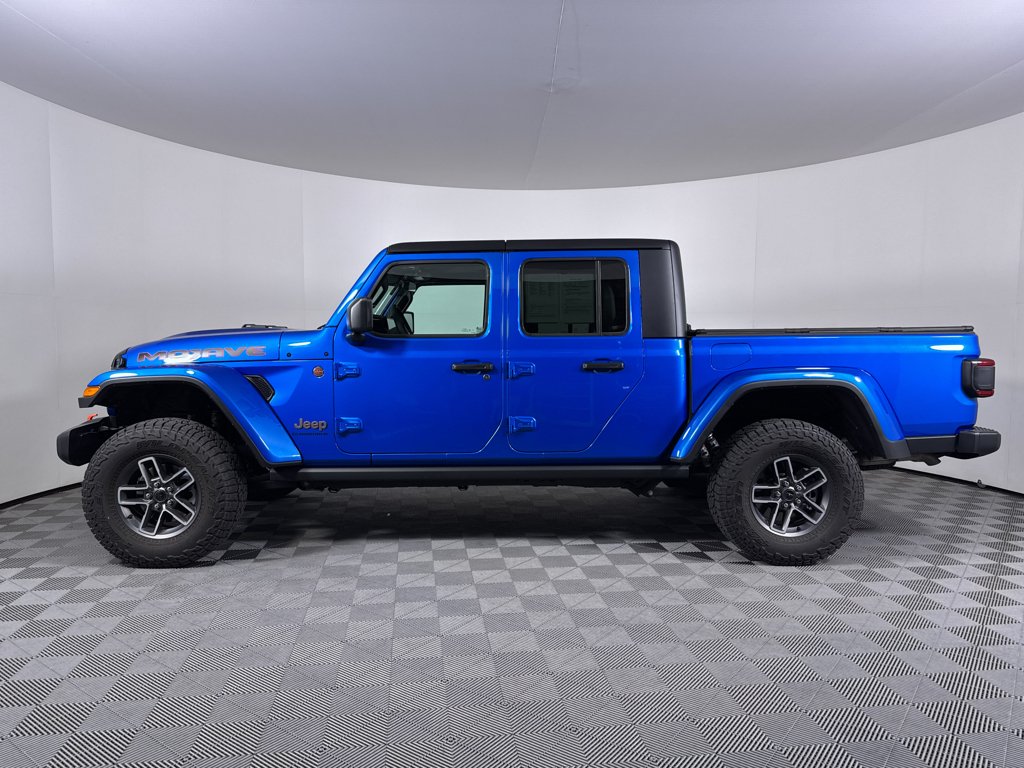 Used 2025 Hydro Blue Pearlcoat Jeep Mojave image 12