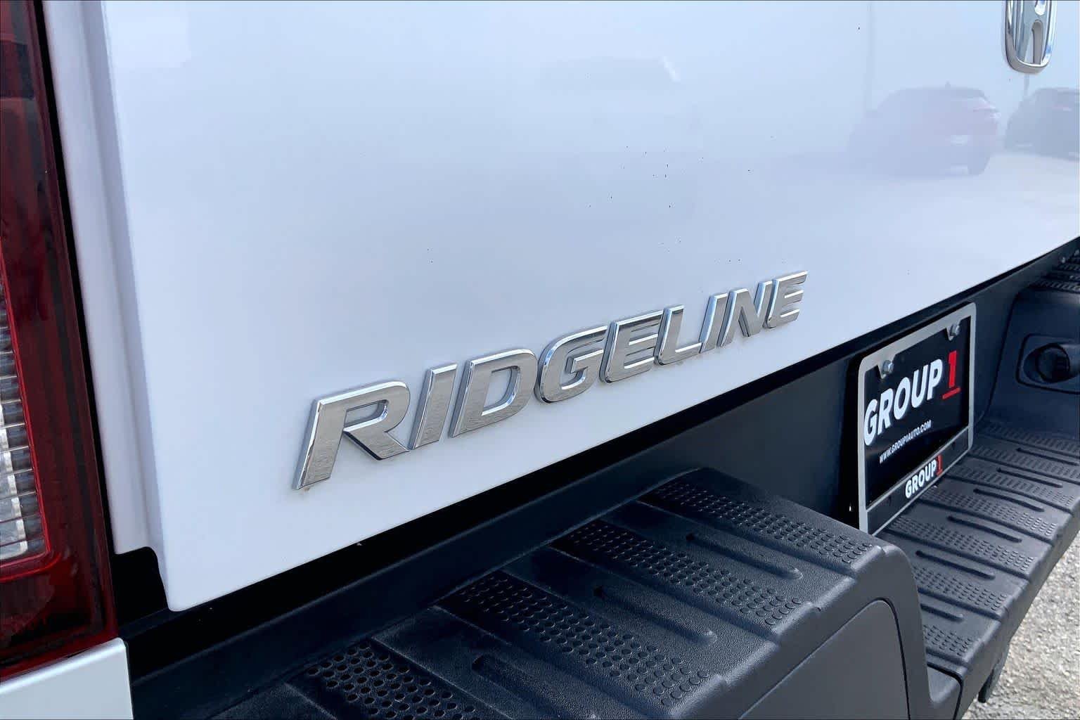 Used 2023 Platinum White Pearl Honda RTL-E image 31