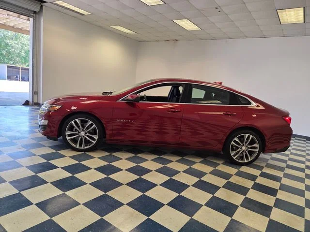 Used 2023 Red Chevrolet LT image 4