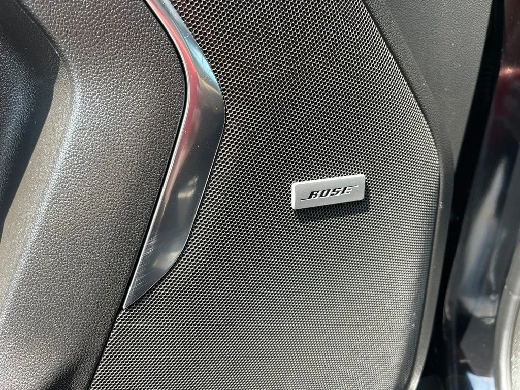 Used 2023 Black Chevrolet Premier image 27