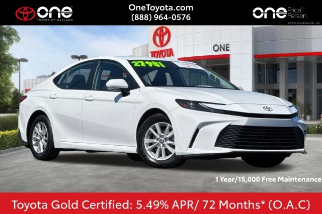 2025 Toyota Camry LE