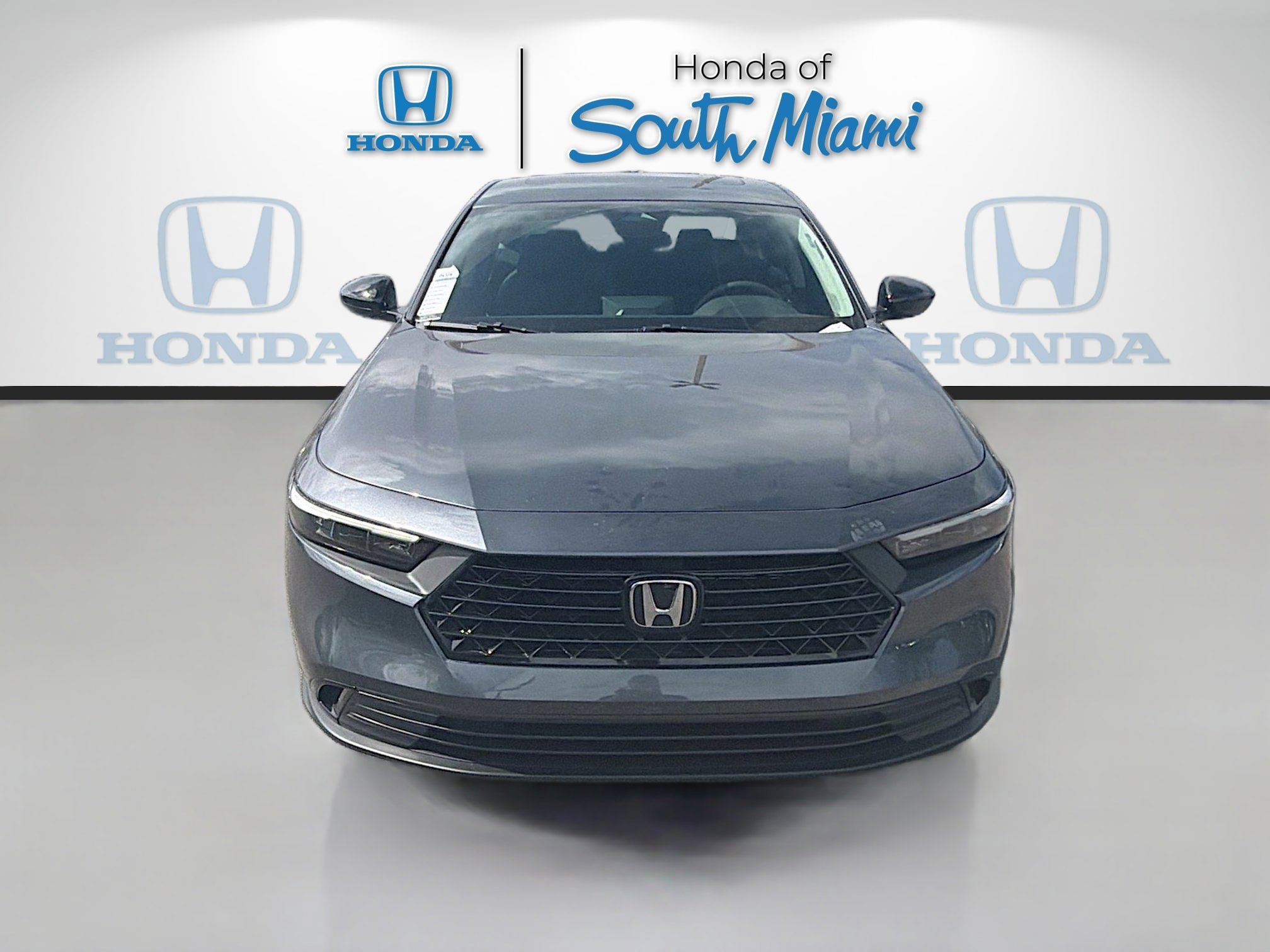 New 2026 Meteorite Gray Metallic Honda SE image 2