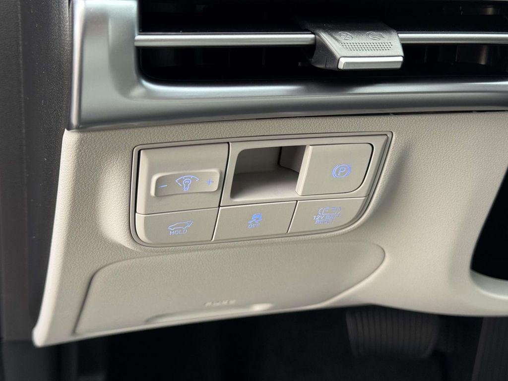 New 2026 Gray Hyundai SEL AWD image 28