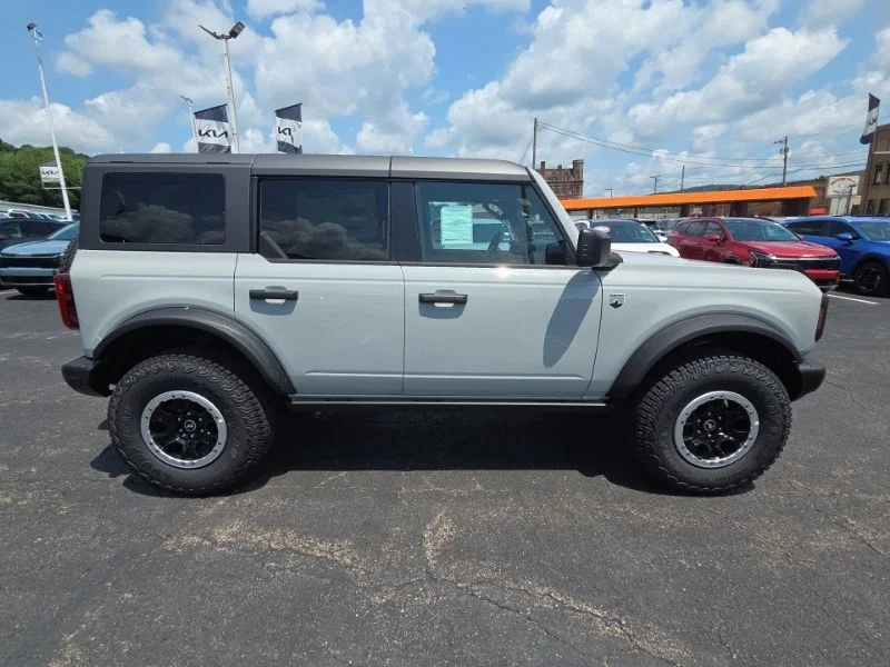 New 2026 White Ford Big Bend image 8