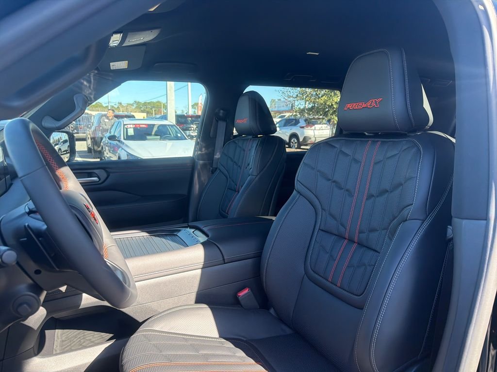 New 2026 Nissan Armada PRO-4X 4D Sport Utility