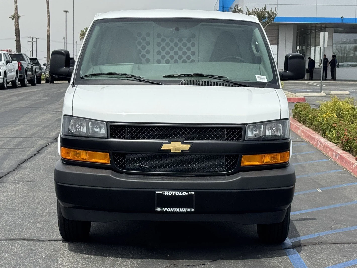 New 2026 Summit White Chevrolet WT image 2
