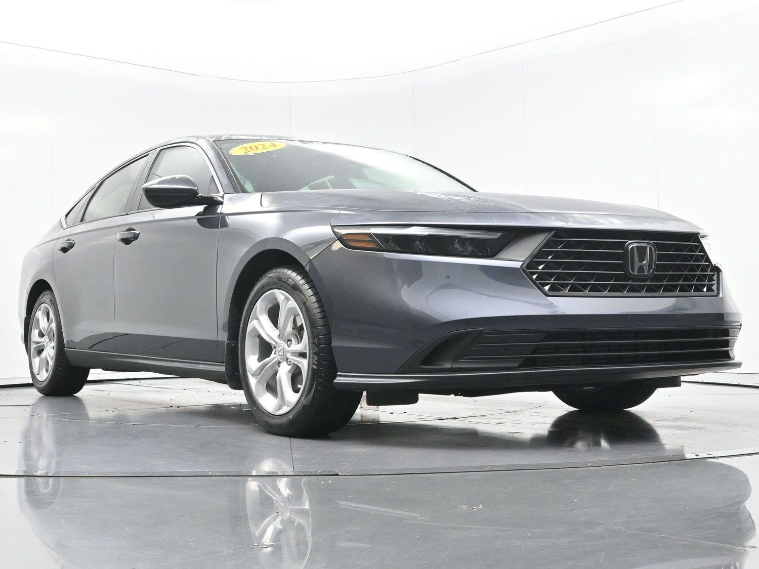 Used 2024 Meteorite Gray Metallic Honda LX image 42