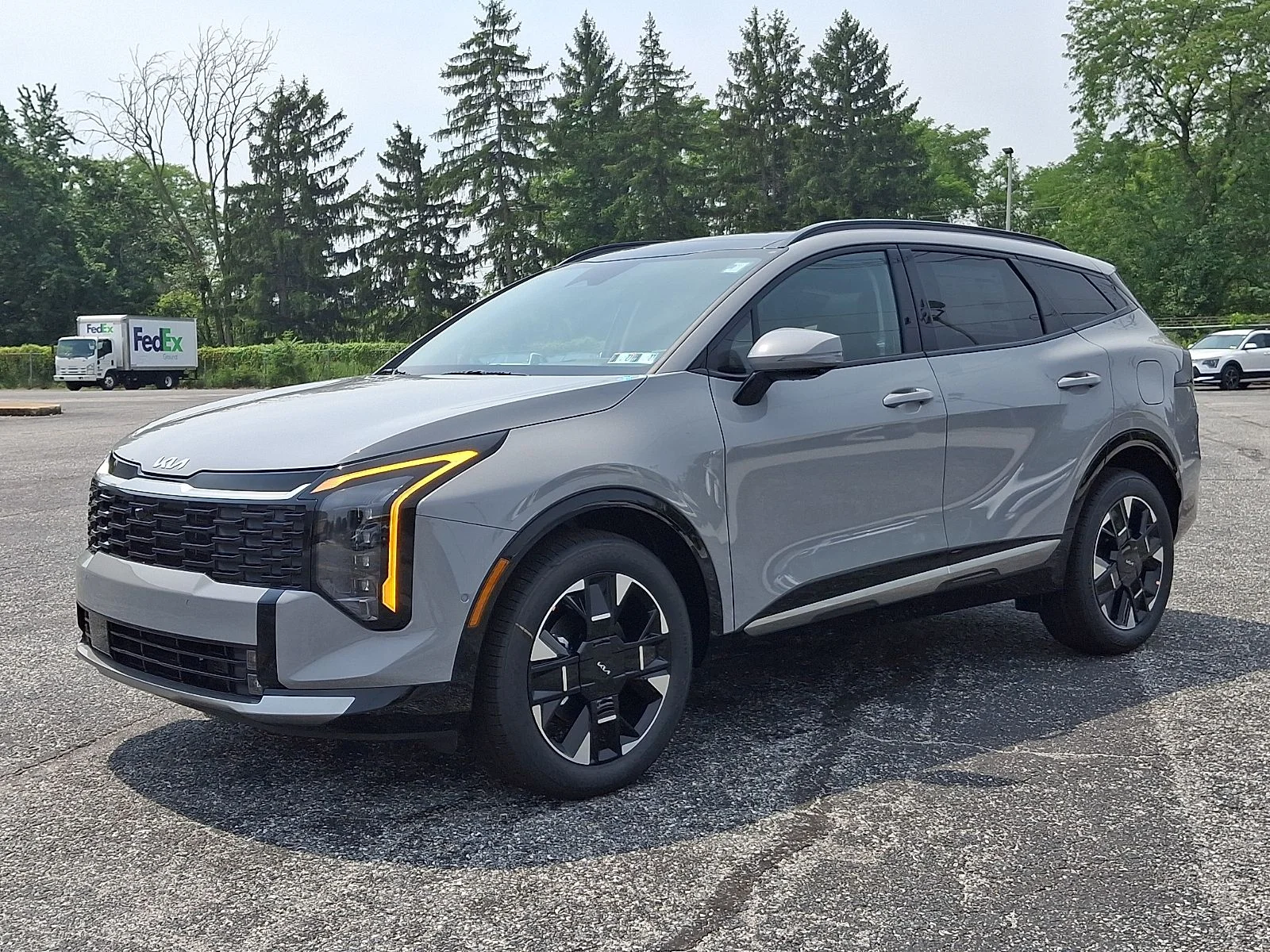 New 2027 Gray Kia SX-Prestige image 4