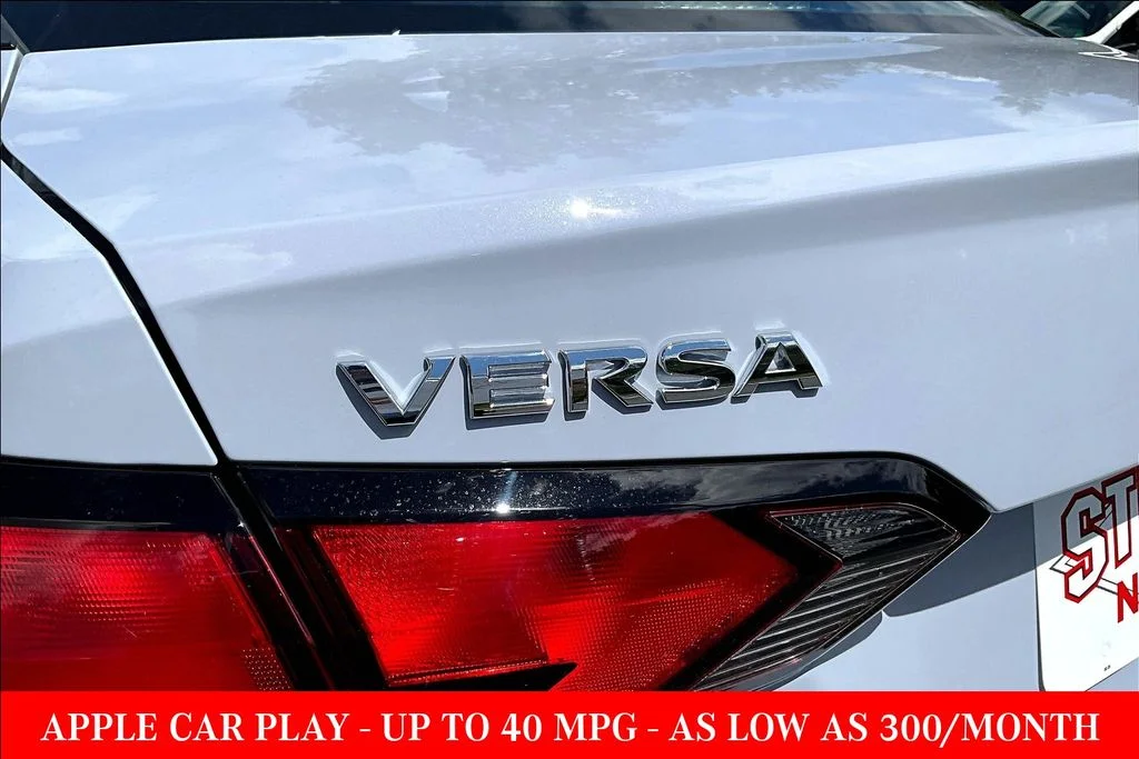 2025 Nissan Versa Sedan SV - Photo 8