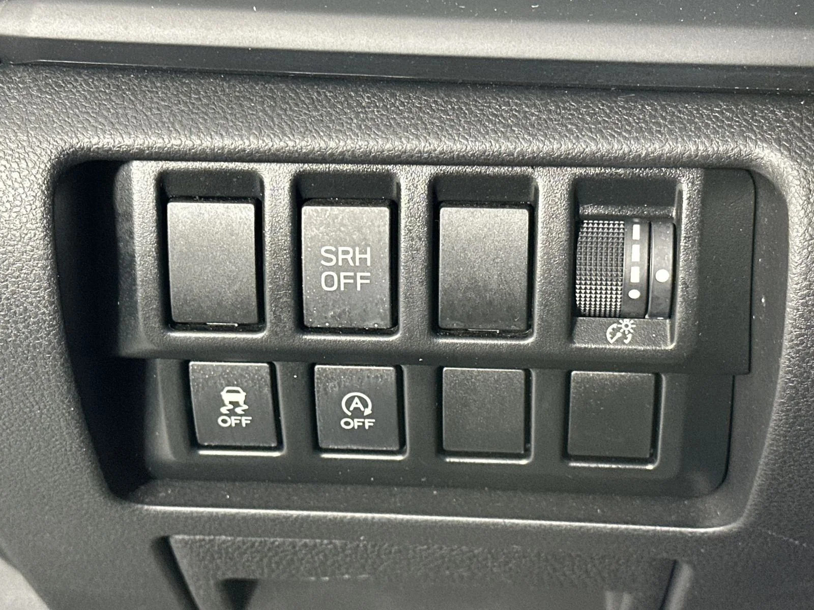Used 2023 Green Subaru Base image 22