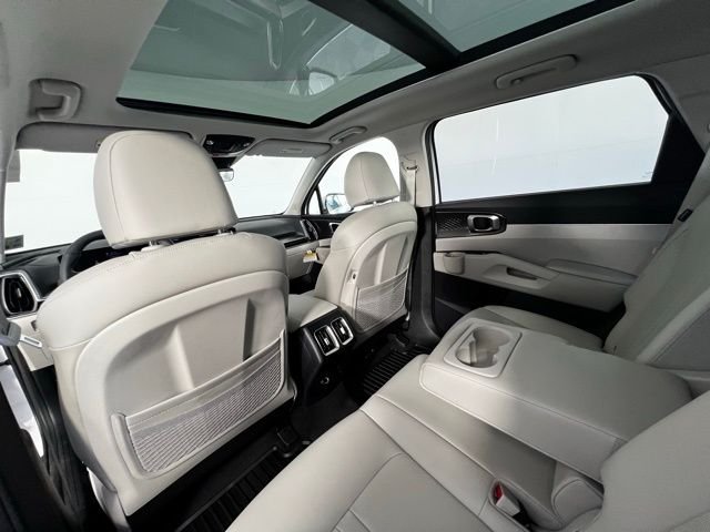 New 2026 White Kia S image 14