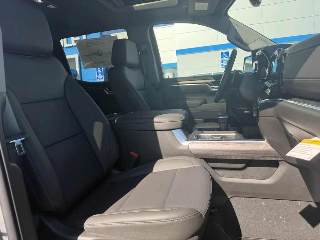 2026 Chevrolet Silverado 1500 LTZ - Photo 26